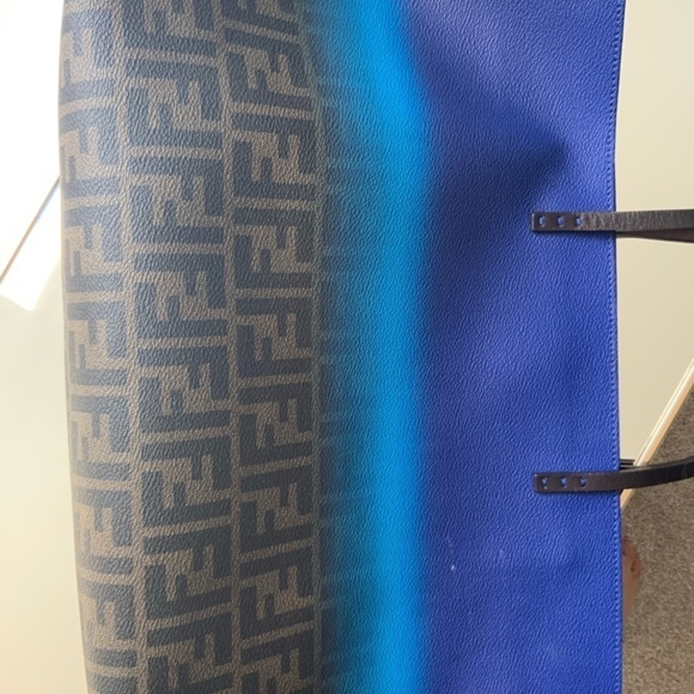 Fendi Zucca Ombré Roll Tote in blue - Picture 7 of 13